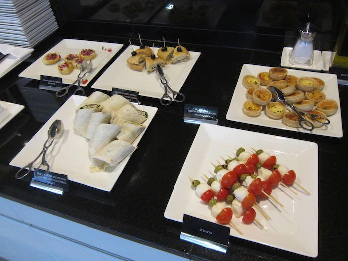 Etihad-Lounge-London-Heathrow-29
