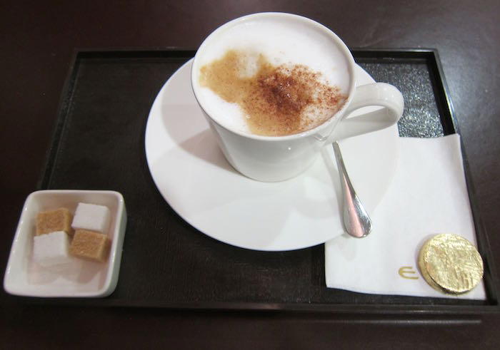 Etihad-Lounge-London-Heathrow-35