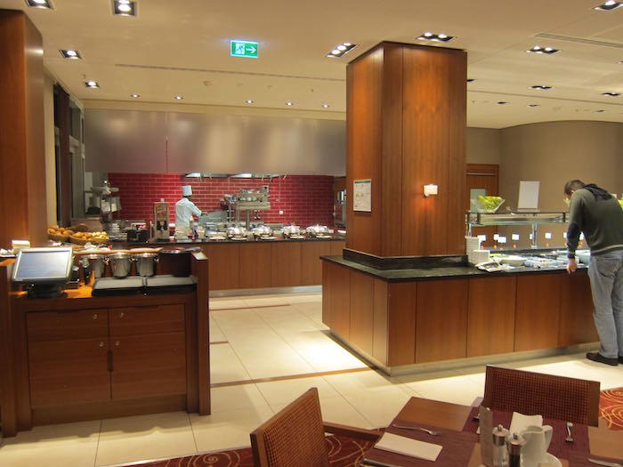 Hilton-Garden-Inn-Frankfurt-Airport-23