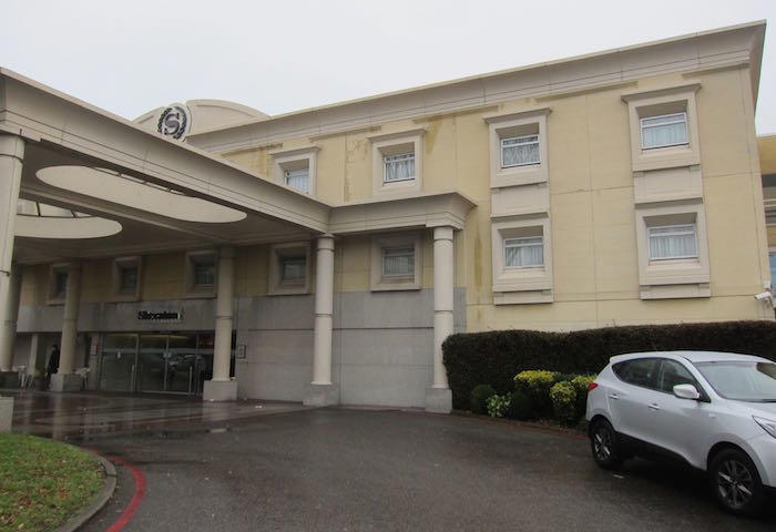 Sheraton-Heathrow-Hotel-London-01