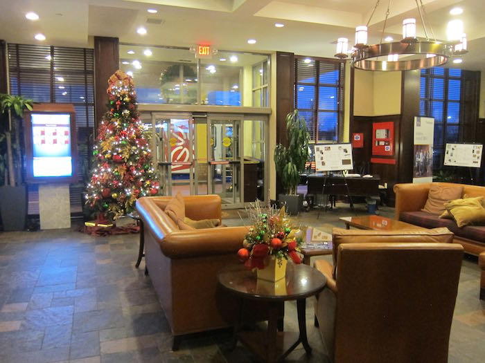 Sheraton-JFK-Airport-New-York-03