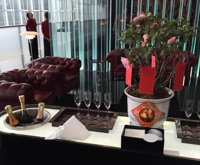 The-Wing-Champagne-Hong-Kong-1