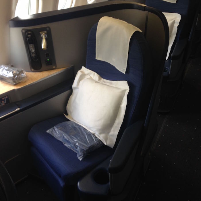 US-Airways-Business-Class-A330-01