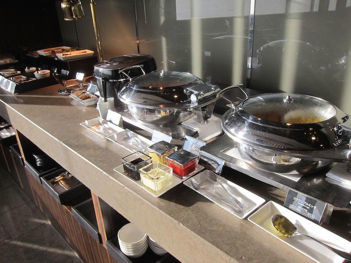 Japan-Airlines-First-Class-Lounge-Tokyo-20