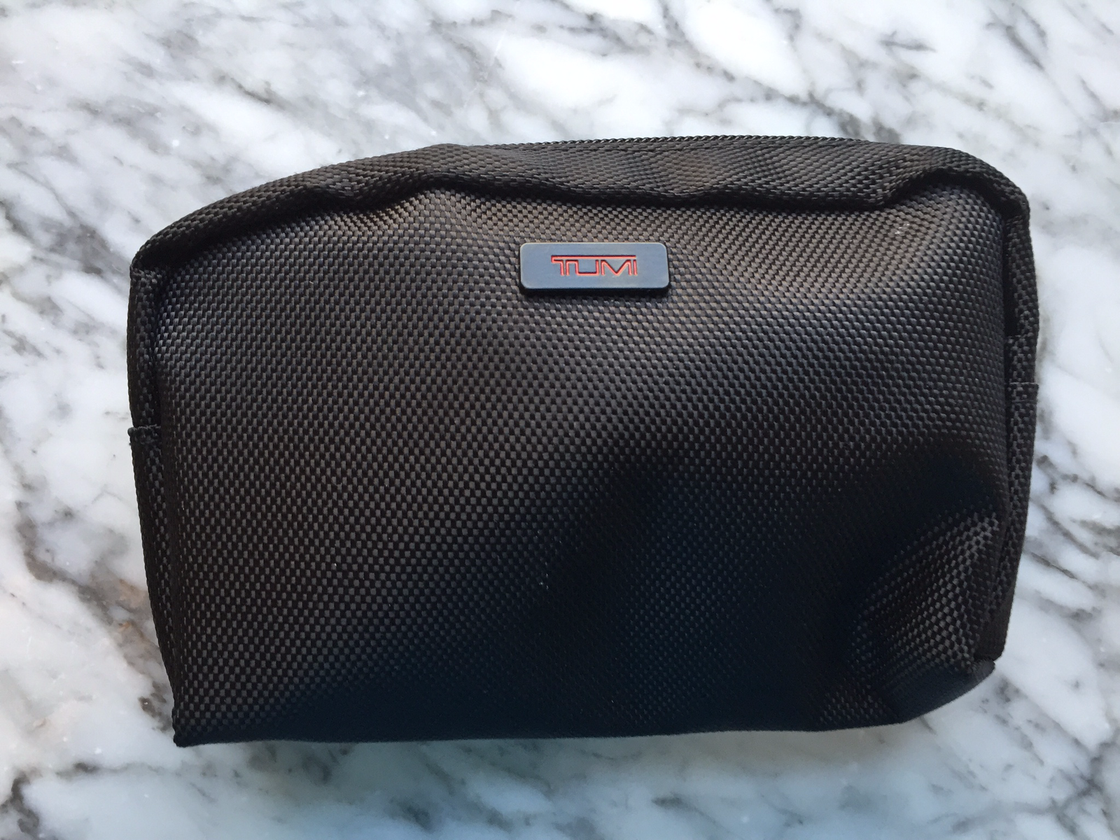 DeltaOne Tumi amenity kit