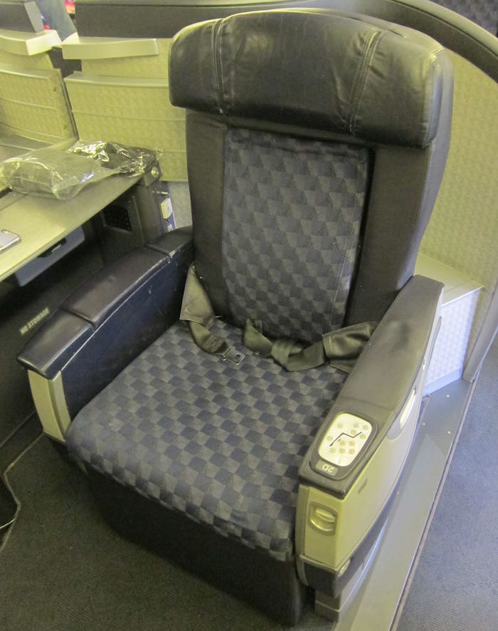 American-777-First-Class-03