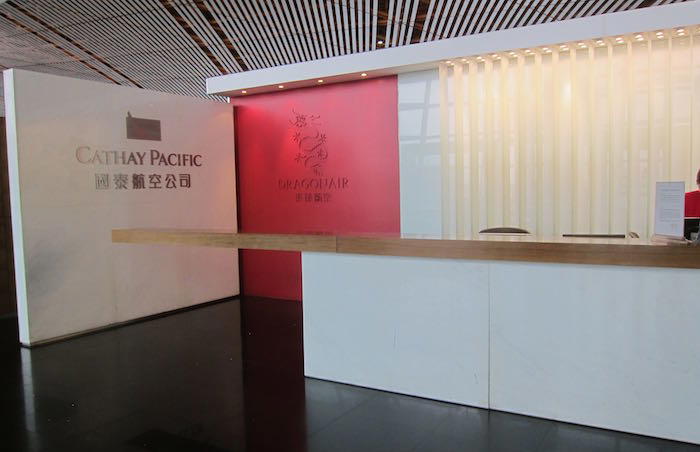 Cathay-Pacific-Dragonair-Lounge-Beijing-17
