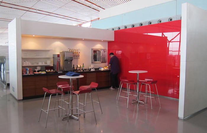 Cathay-Pacific-Dragonair-Lounge-Beijing-29