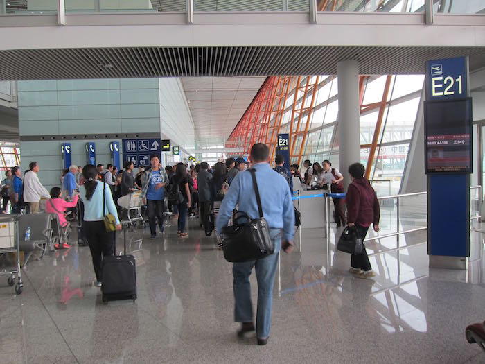 Cathay-Pacific-Dragonair-Lounge-Beijing-43