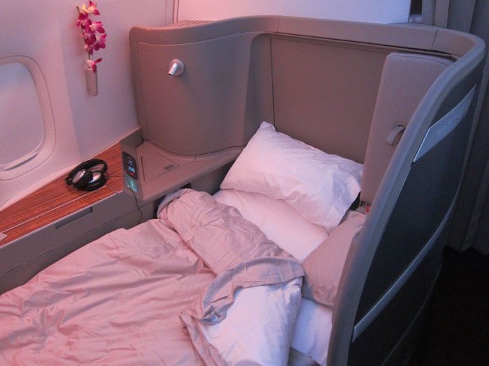 Cathay-Pacific-First-Class-777-39