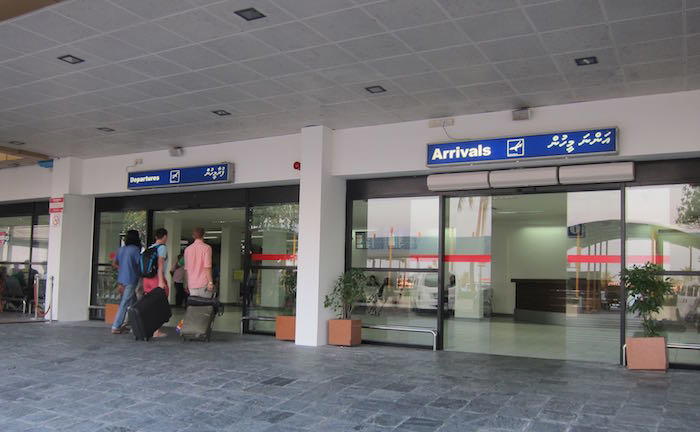 Maldivian-Moonimaa-Lounge-Male-Airport-01
