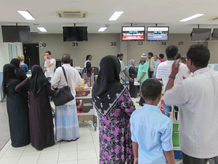 Maldivian-Moonimaa-Lounge-Male-Airport-03