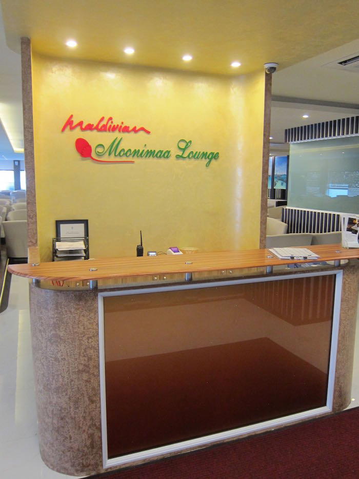 Maldivian-Moonimaa-Lounge-Male-Airport-04