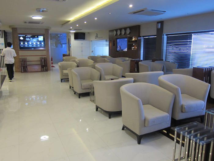 Maldivian-Moonimaa-Lounge-Male-Airport-06