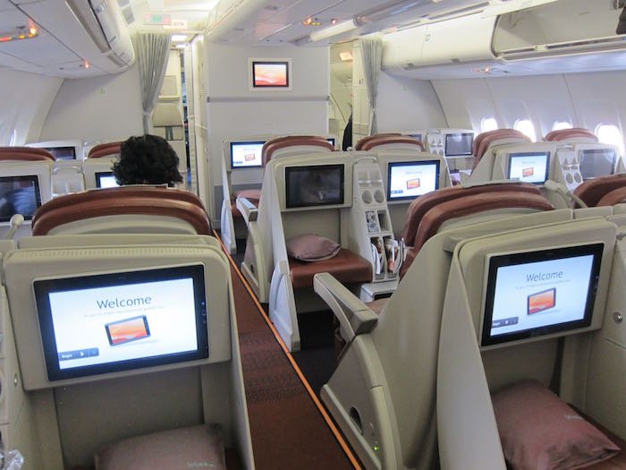 SriLankan-Business-Class-A330-08