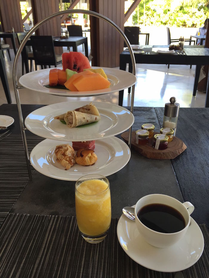 Park-Hyatt-Maldives-Breakfast-11