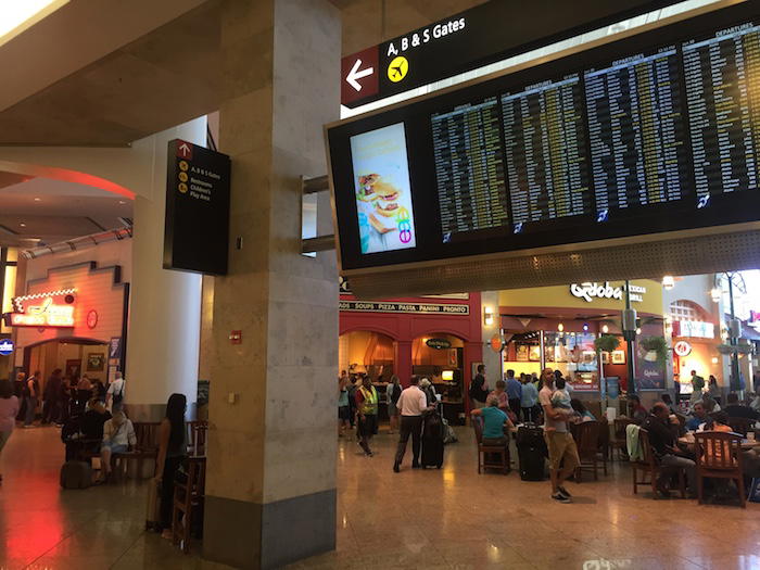 seatac-airport-main-terminal