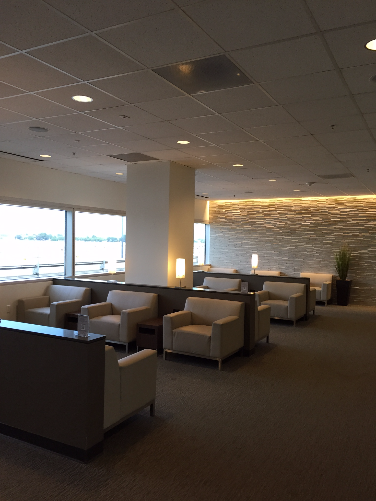 More seating at the Club at SJC