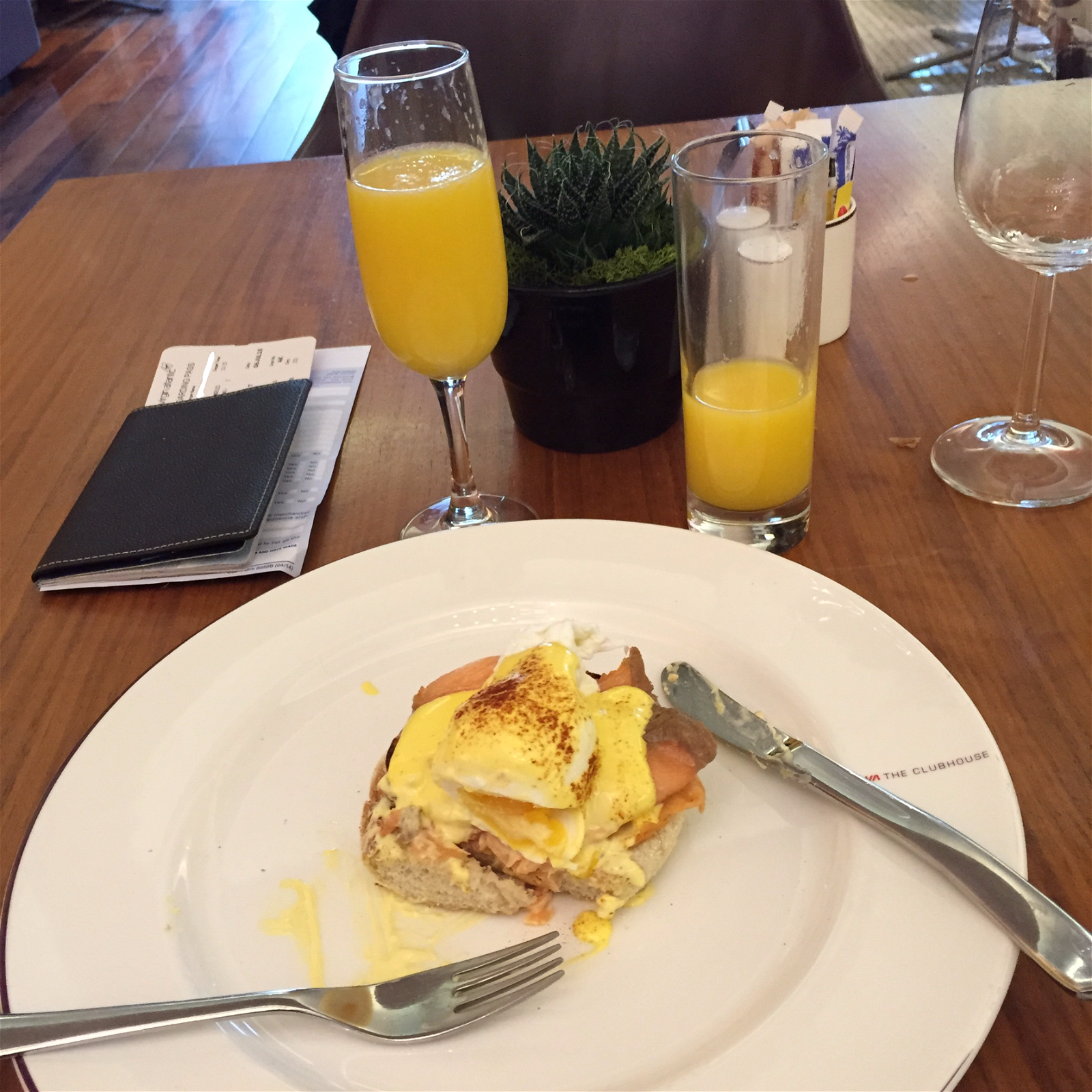 Egg Royale and a mimosa