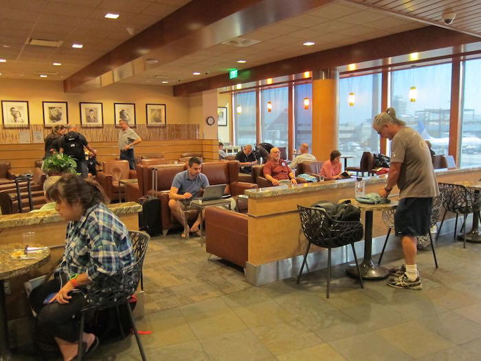 Alaska-Board-Room-LAX-03