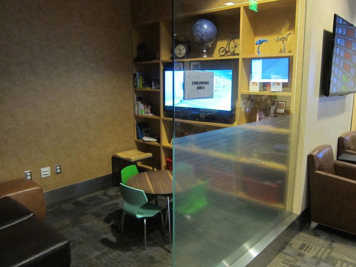 Alaska-Board-Room-LAX-12