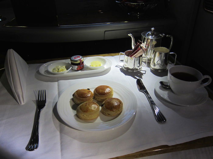 Emirates-Afternoon-Tea