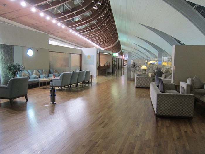 Emirates-First-Lounge-Dubai-11