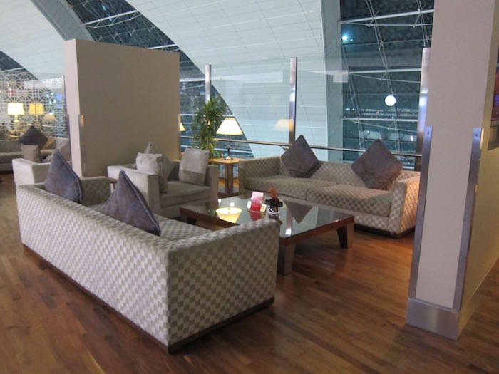 Emirates-First-Lounge-Dubai-12