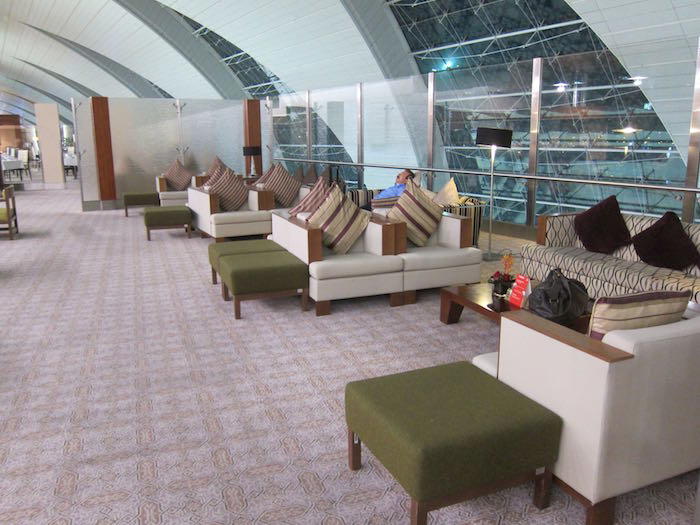 Emirates-First-Lounge-Dubai-16