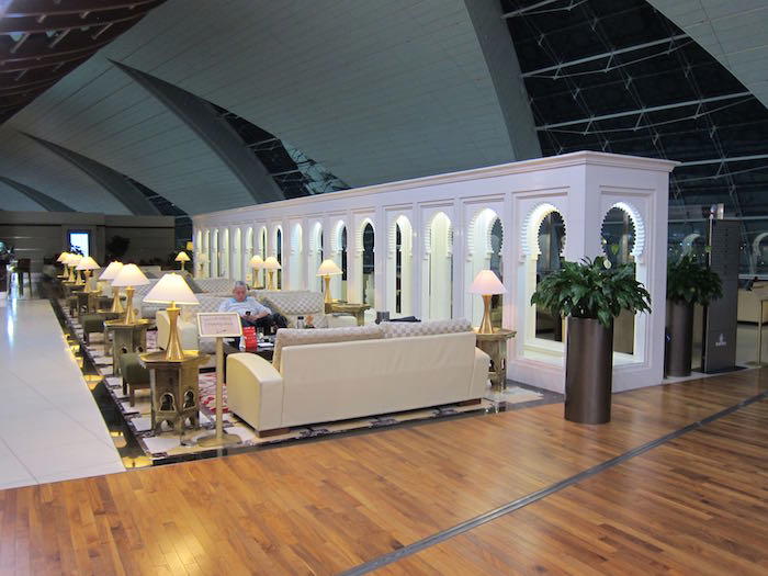 Emirates-First-Lounge-Dubai-18