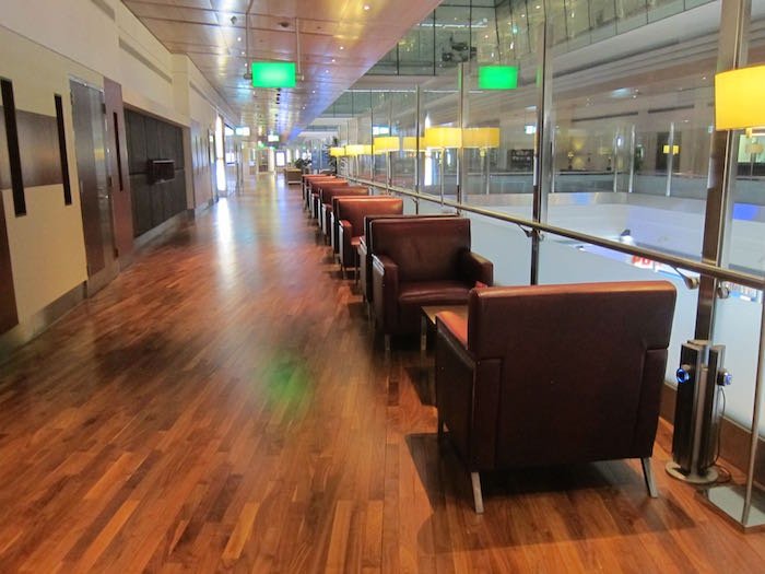 Emirates-First-Lounge-Dubai-23