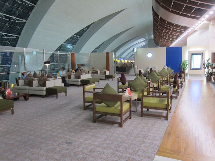 Emirates-First-Lounge-Dubai-25