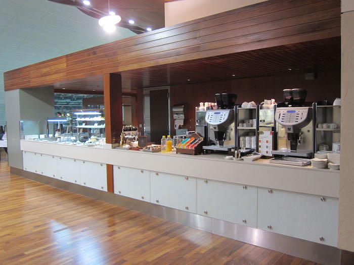 Emirates-First-Lounge-Dubai-34