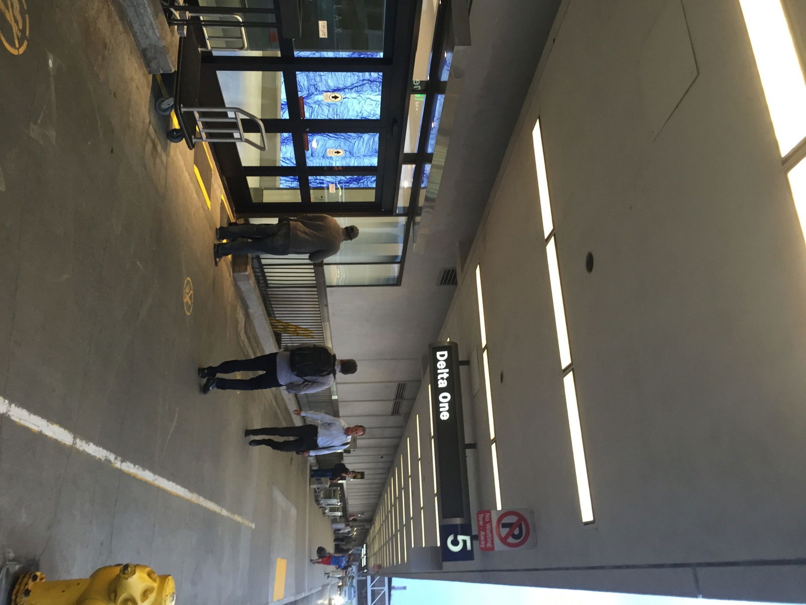 Delta ONE Lounge at LAX curbside entrance