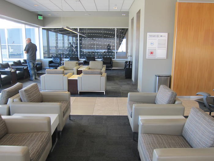 Air-Canada-Lounge-LAX - 16