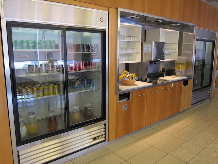 Air-Canada-Lounge-LAX - 27