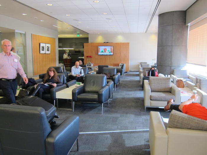 Air-Canada-Lounge-LAX - 8