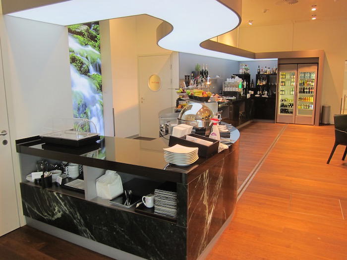 Austrian-HON-Circle-Lounge-Vienna - 20
