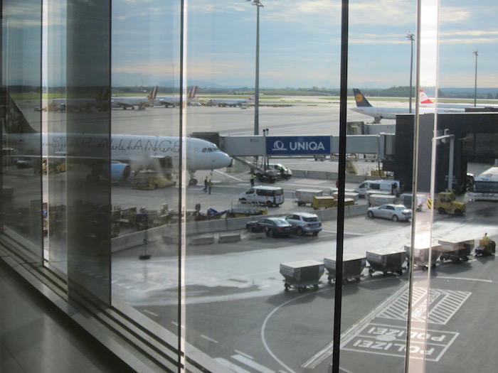 Austrian-HON-Circle-Lounge-Vienna - 30