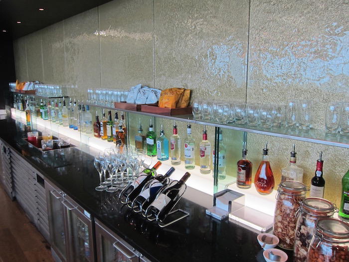 British-Airways-Lounge-London - 18