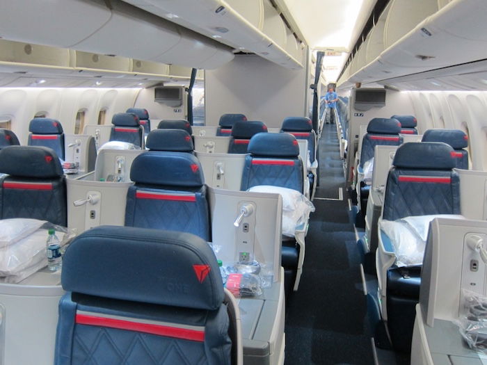 Delta-One-Cabin