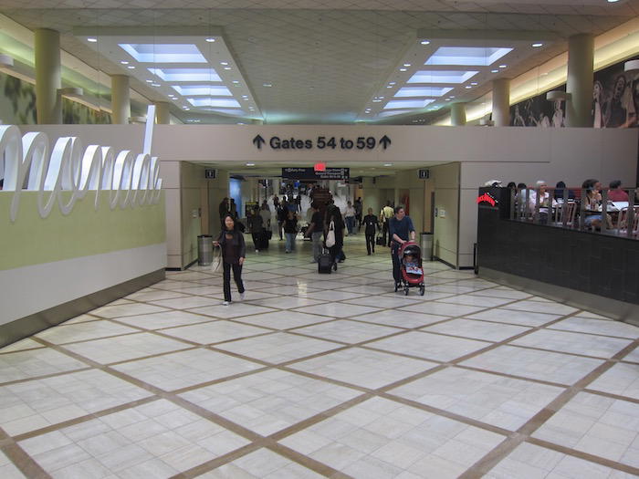 Delta-SkyClub-LAX - 1