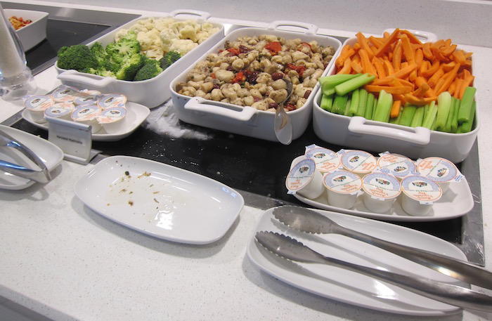 Delta-SkyClub-LAX - 29