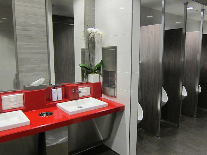 Delta-SkyClub-LAX - 36