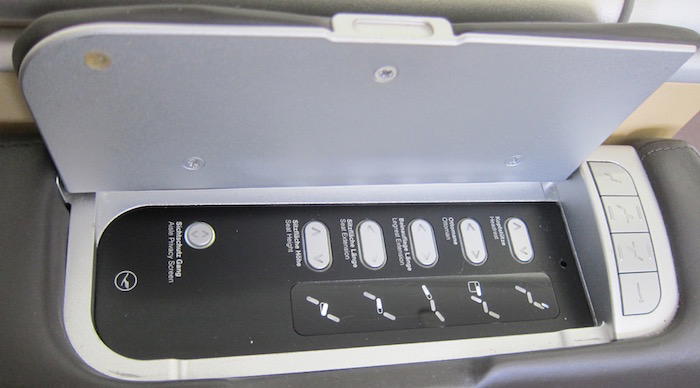 Lufthansa-First-Class-747 - 15