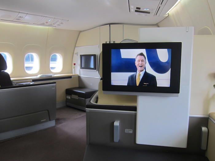 Lufthansa-First-Class-747 - 18