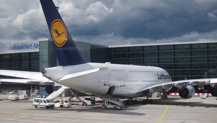 Lufthansa-First-Class-747 - 20