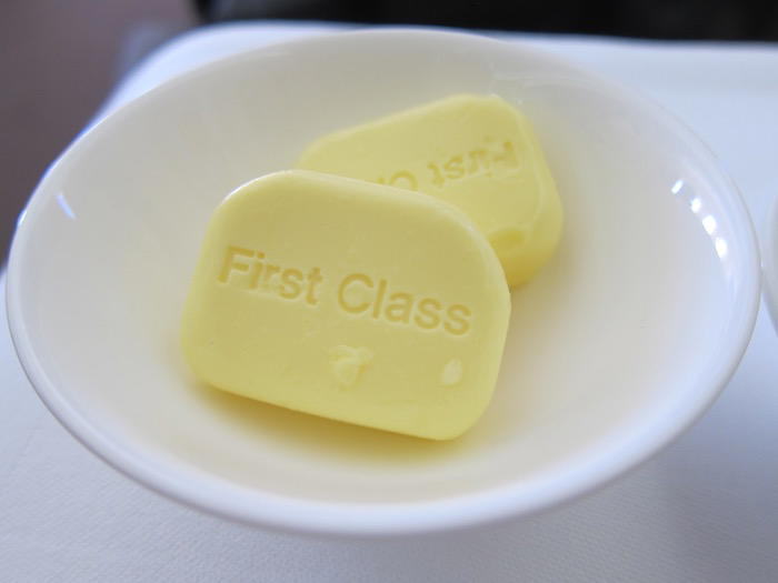 Lufthansa-First-Class-747 - 49