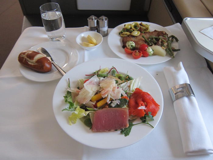 Lufthansa-First-Class-747 - 72