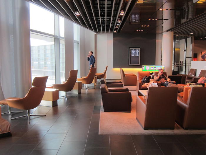 Lufthansa-First-Class-Lounge-Frankfurt - 13
